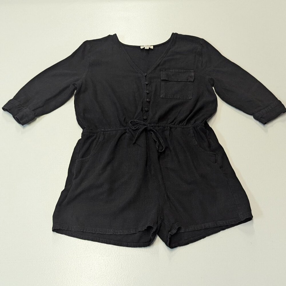 Umgee Size Medium Black Linen Romper